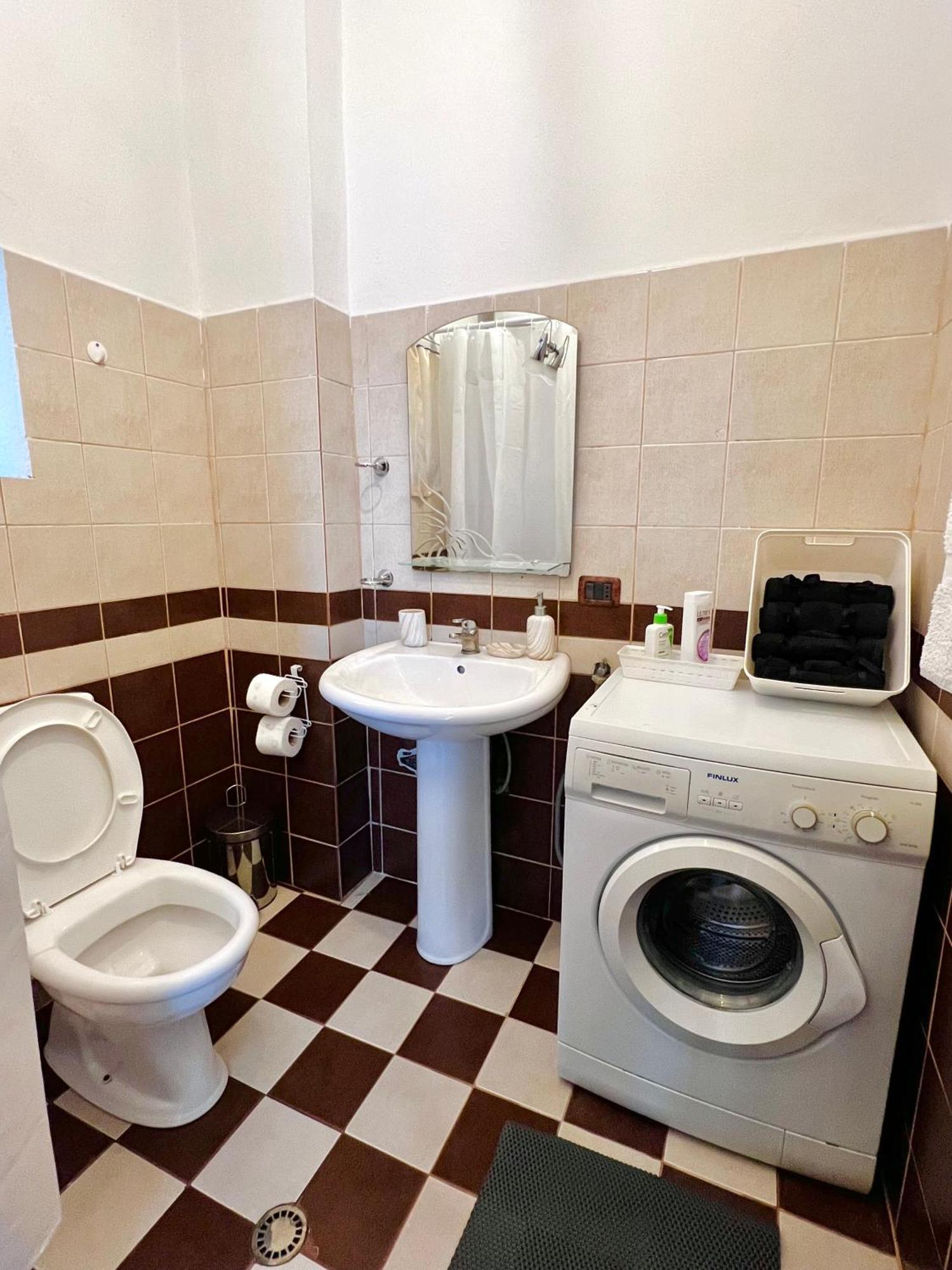 Ar Apartments Тирана Екстер'єр фото